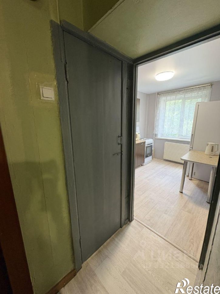 3-комн квартира улица Гущина, 75А,  д. 75А