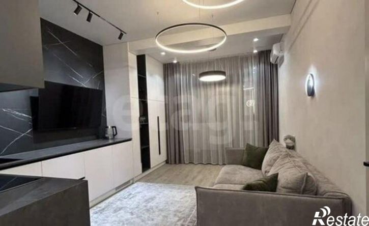 2-комн квартира проспект Строителей, 18 к1,  д. 18 к1