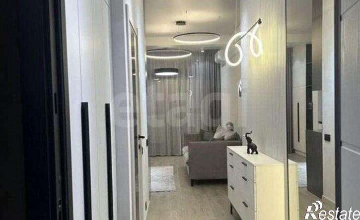 2-комн квартира проспект Строителей, 18 к1,  д. 18 к1