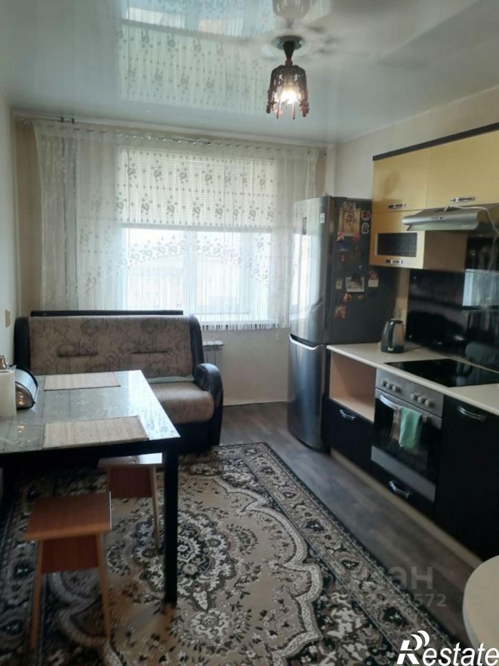 2-комн квартира Лазурная улица, 51,  д. 51