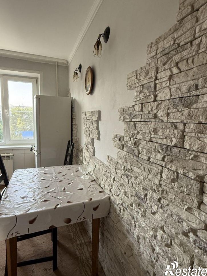 3-комн квартира улица Шукшина, 8,  д. 8