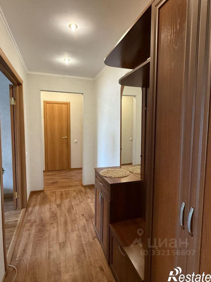 3-комн квартира улица Шукшина, 8,  д. 8