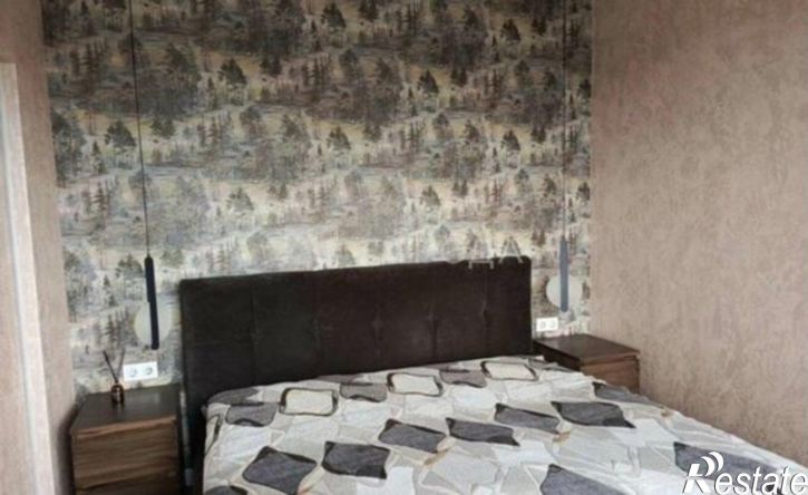 3-комн квартира улица Профинтерна, 7А,  д. 7А
