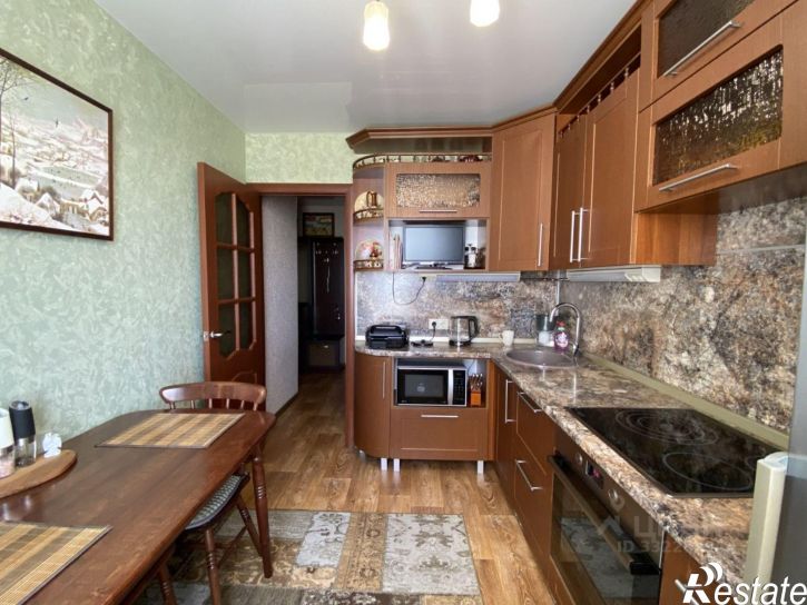 3-комн квартира ул Червонная, 2,  д. 2