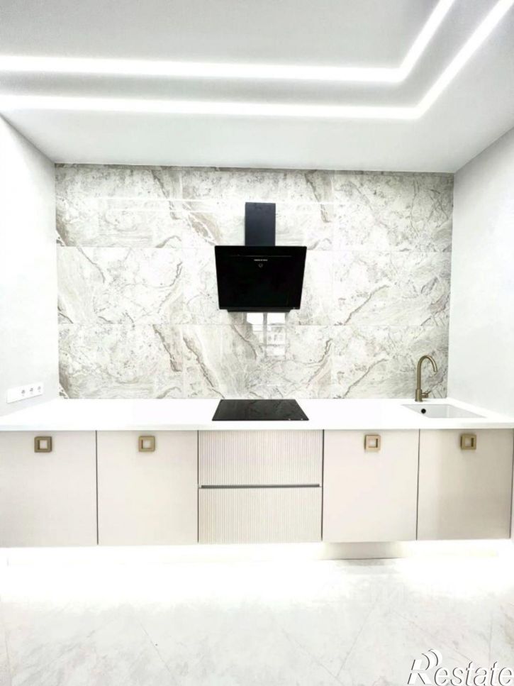 3-комн квартира Комсомольский проспект, 122Г,  д. 122Г
