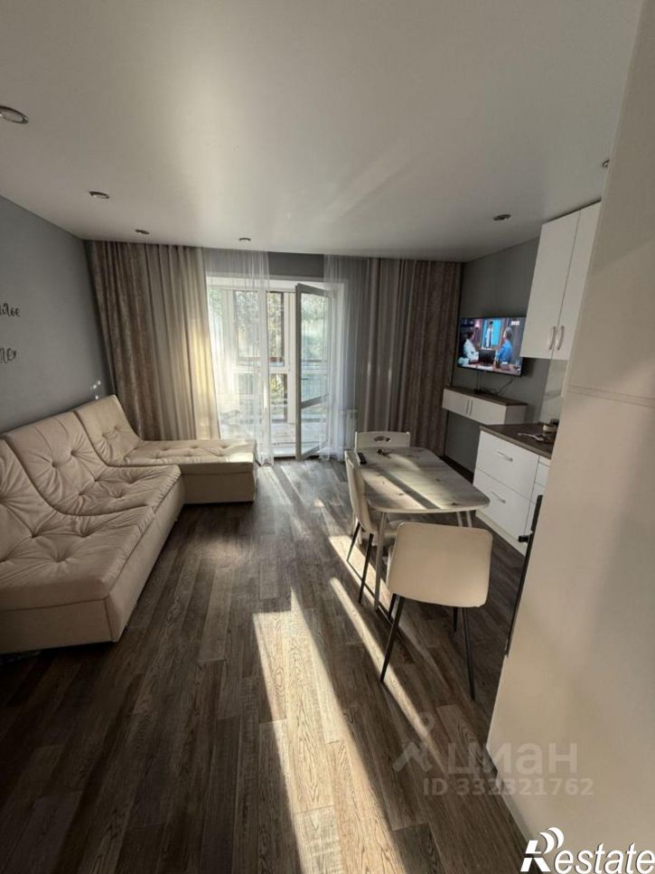 3-комн квартира Змеиногорский тракт, 82,  д. 82