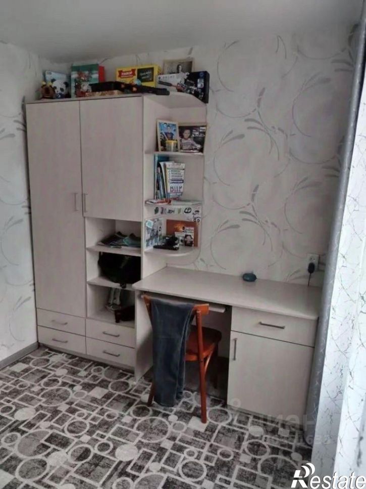 4-комн квартира ул Парижской Коммуны, 46,  д. 46