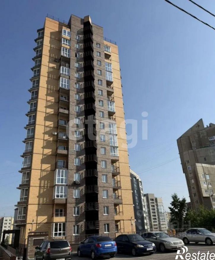 3-комн квартира ул Папанинцев, 145,  д. 145