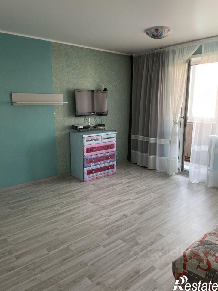 2-комн квартира улица Попова, 102,  д. 102