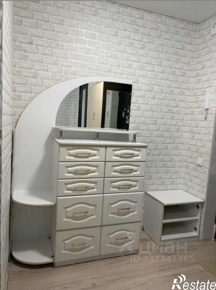 1-комн квартира улица Антона Петрова, 254,  д. 254