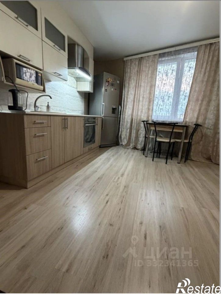 1-комн квартира улица Антона Петрова, 254,  д. 254