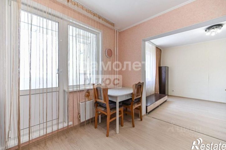 2-комн квартира улица Солнечная Поляна, 103,  д. 103