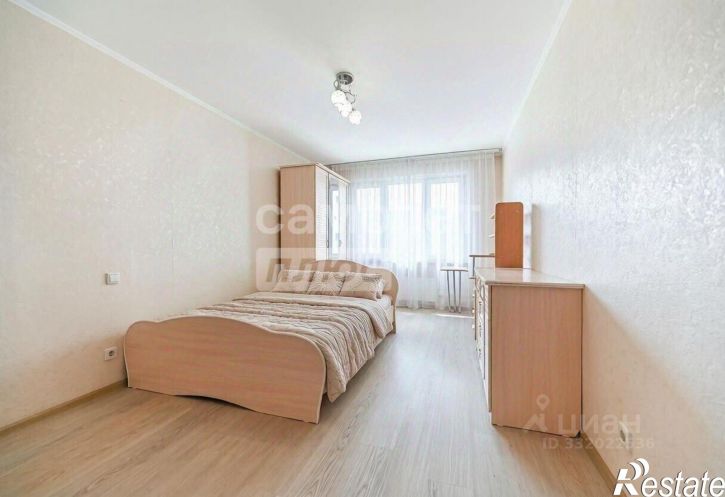 2-комн квартира улица Солнечная Поляна, 103,  д. 103