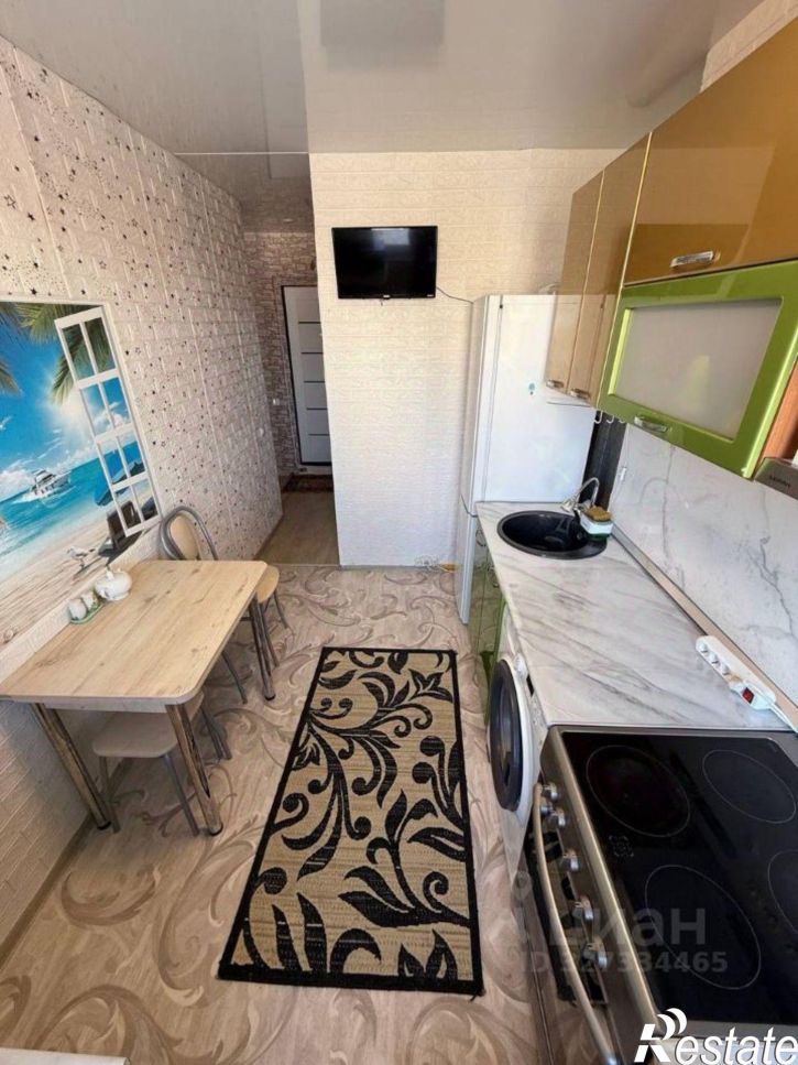 3-комн квартира ул Веры Кащеевой, 13,  д. 13