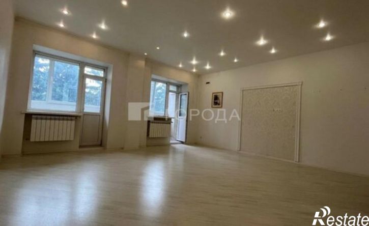 3-комн квартира Змеиногорский тракт, 100,  д. 100