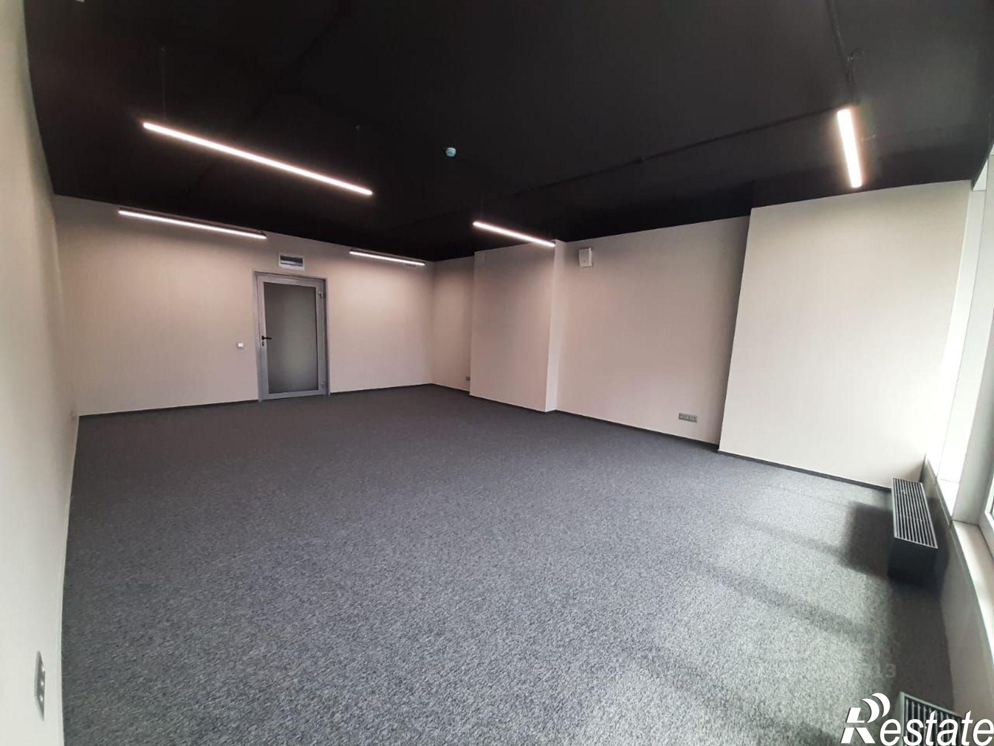 Купить офис, помещение под офис за 9 300 030 рублей на Партизанская улица, 70