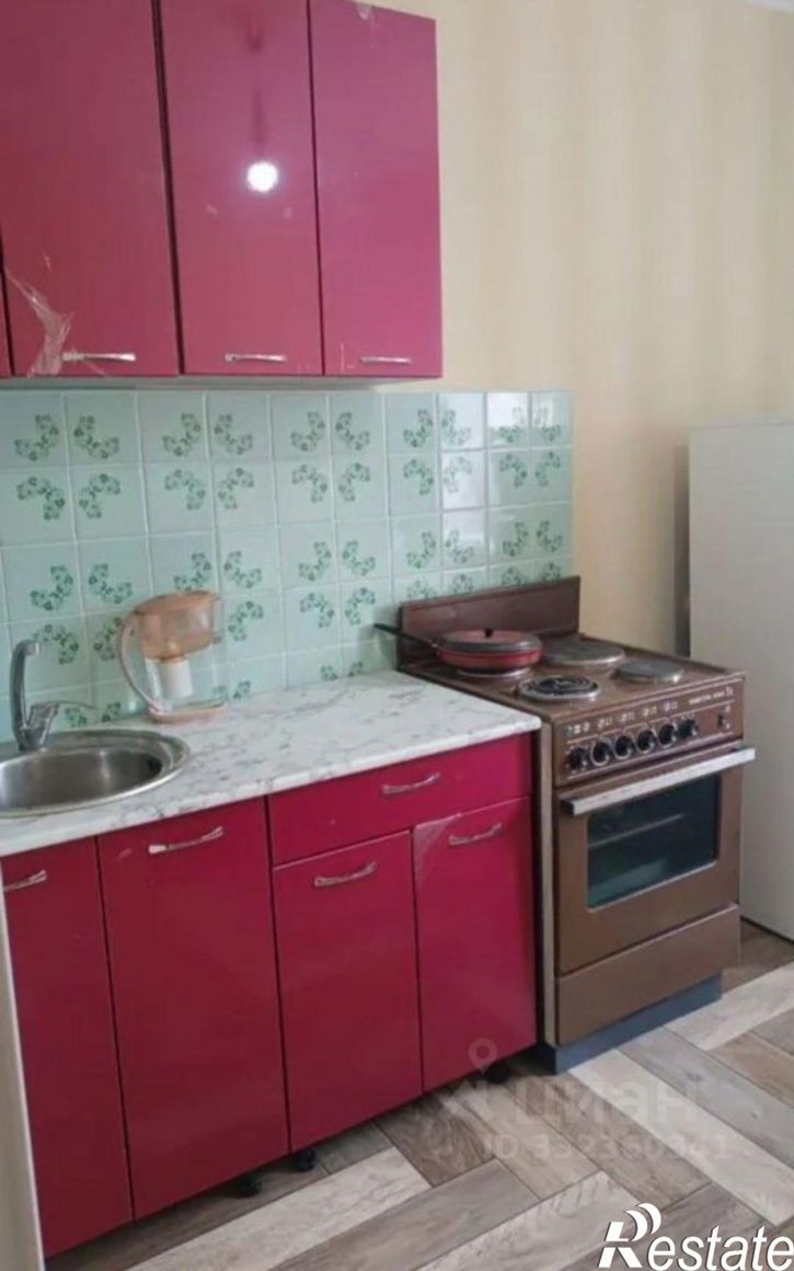 3-комн квартира ул Попова, 103/267,  д. 103/267