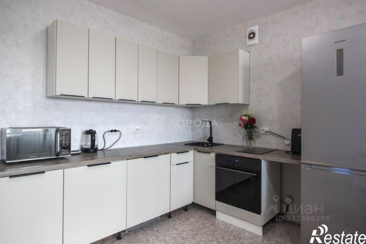 3-комн квартира ул Власихинская, 109,  д. 109