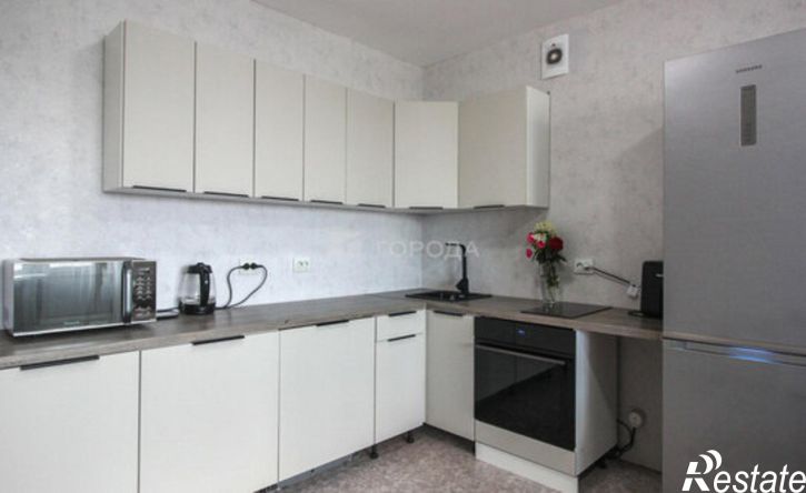 3-комн квартира ул Власихинская, 109,  д. 109