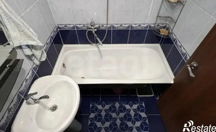 2-комн квартира ул Шукшина, 15,  д. 15
