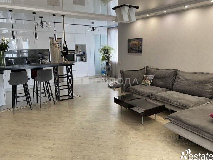 3-комн квартира ул Папанинцев, 111,  д. 111