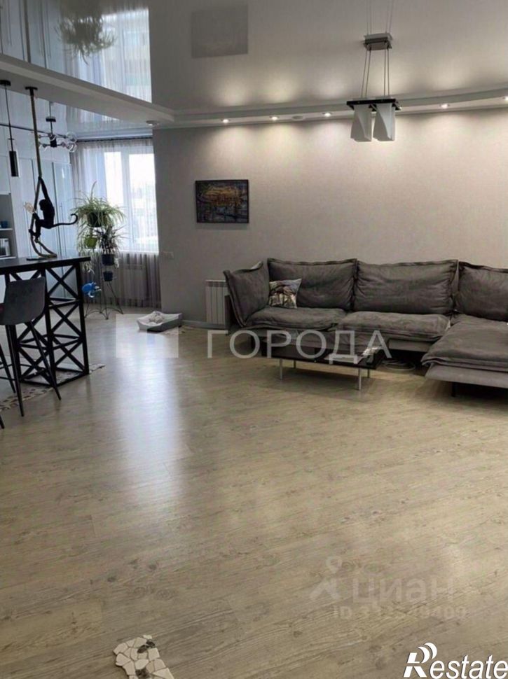 3-комн квартира ул Папанинцев, 111,  д. 111