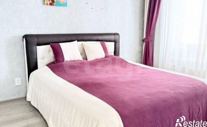 2-комн квартира улица Юрина, 180Д,  д. 180Д