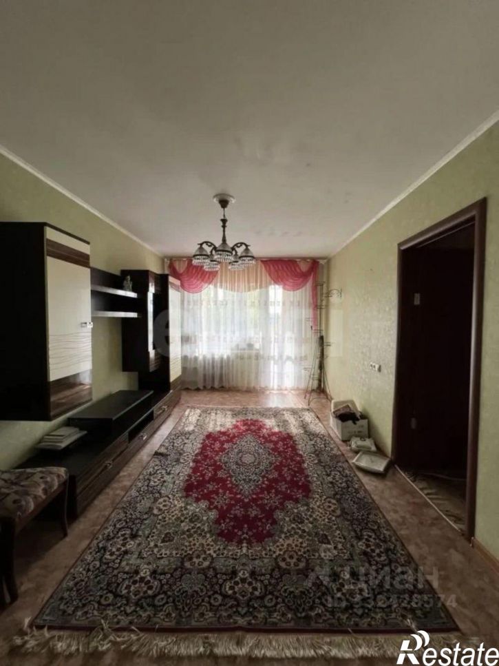 2-комн квартира улица Георгия Исакова, 247,  д. 247