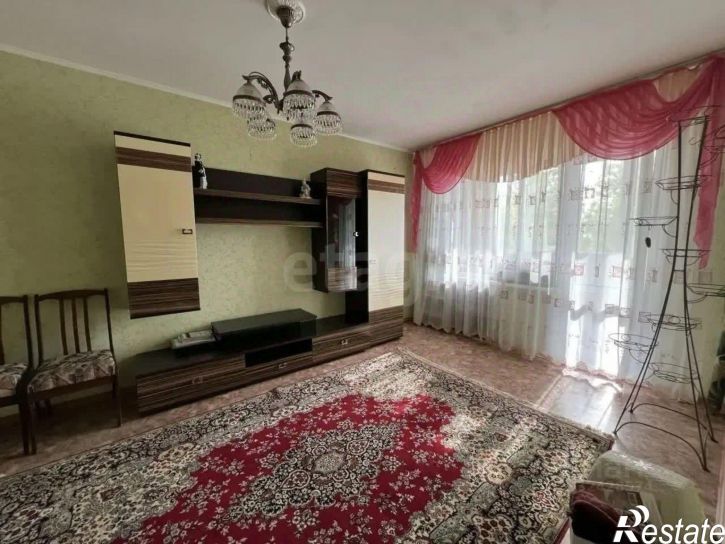 2-комн квартира улица Георгия Исакова, 247,  д. 247