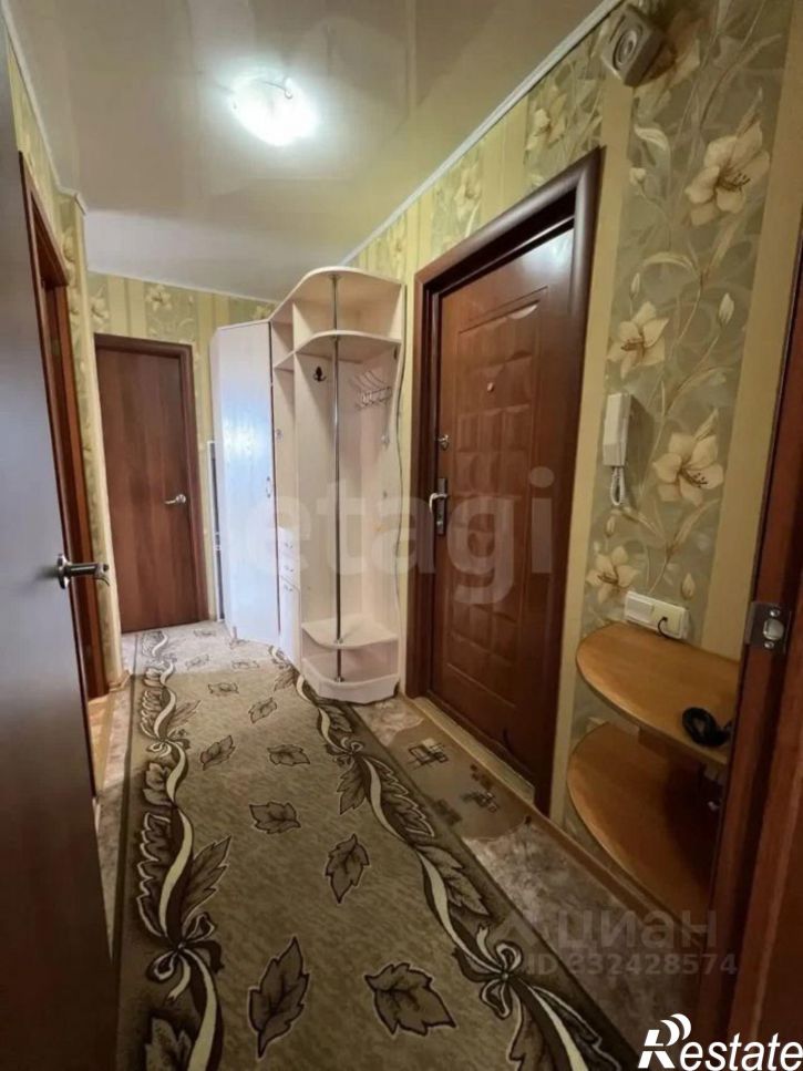 2-комн квартира улица Георгия Исакова, 247,  д. 247