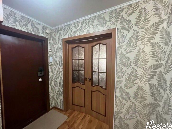 3-комн квартира улица Малахова, 87,  д. 87