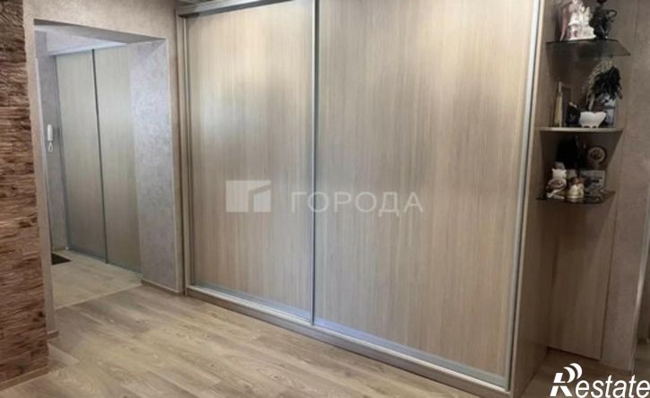 3-комн квартира Павловский тракт, 271,  д. 271