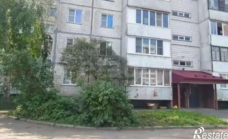 3-комн квартира улица Антона Петрова, 239,  д. 239