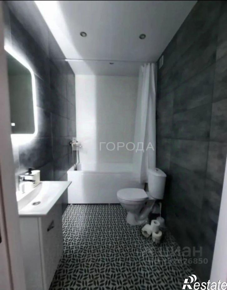 2-комн квартира улица Солнечная Поляна, 94 к4,  д. 94 к4