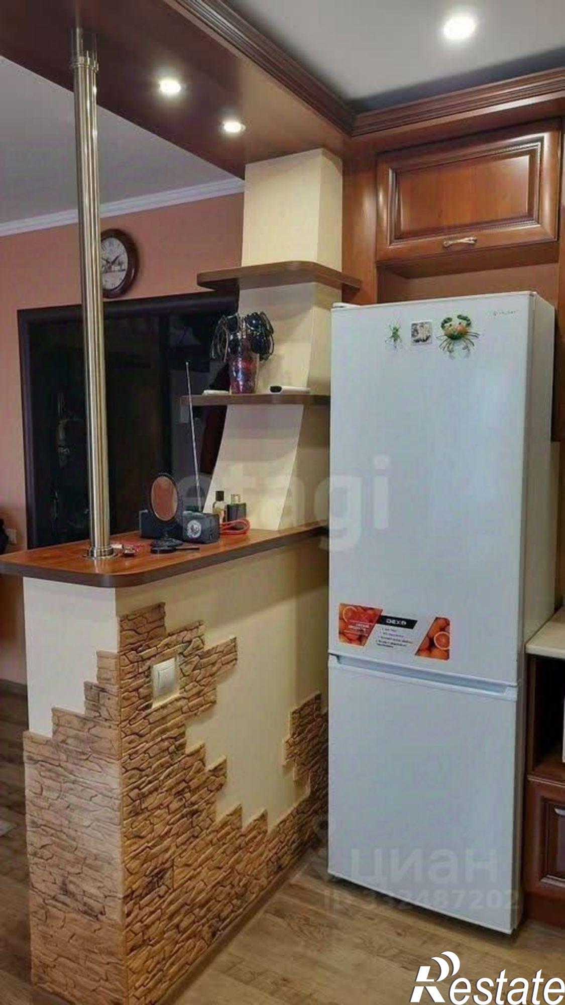 Купить квартиру за 10 000 000 рублей на ул Димитрова, 67а