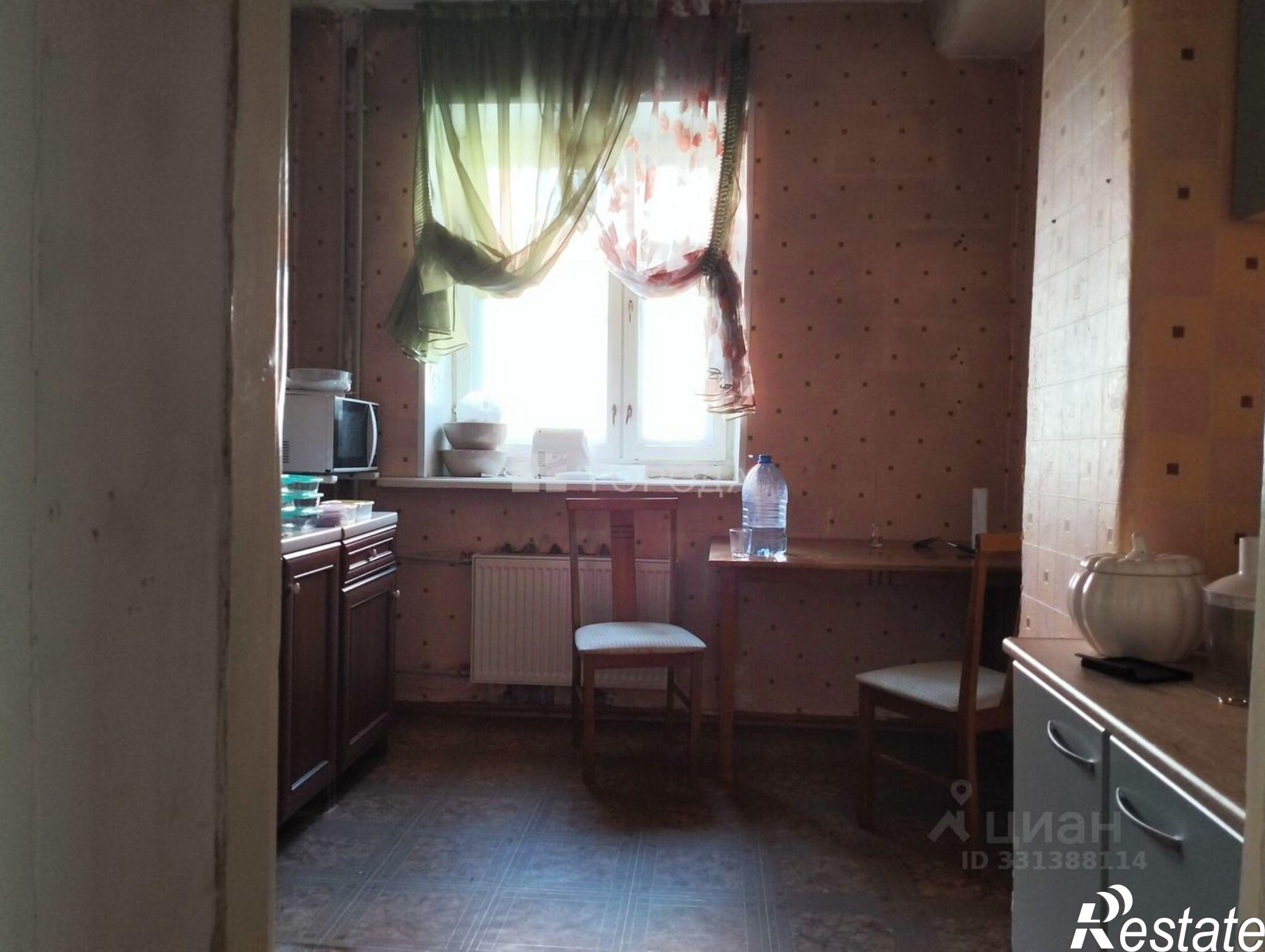 Купить квартиру за 8 000 000 рублей на проспект Строителей, 24