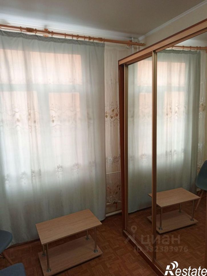 Комната ул Профинтерна, 6,  д. 6