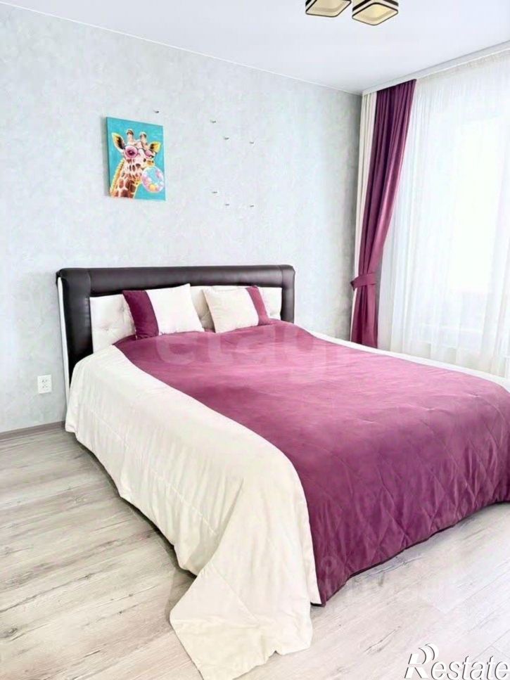 2-комн квартира ул Юрина, 180Д,  д. 180Д