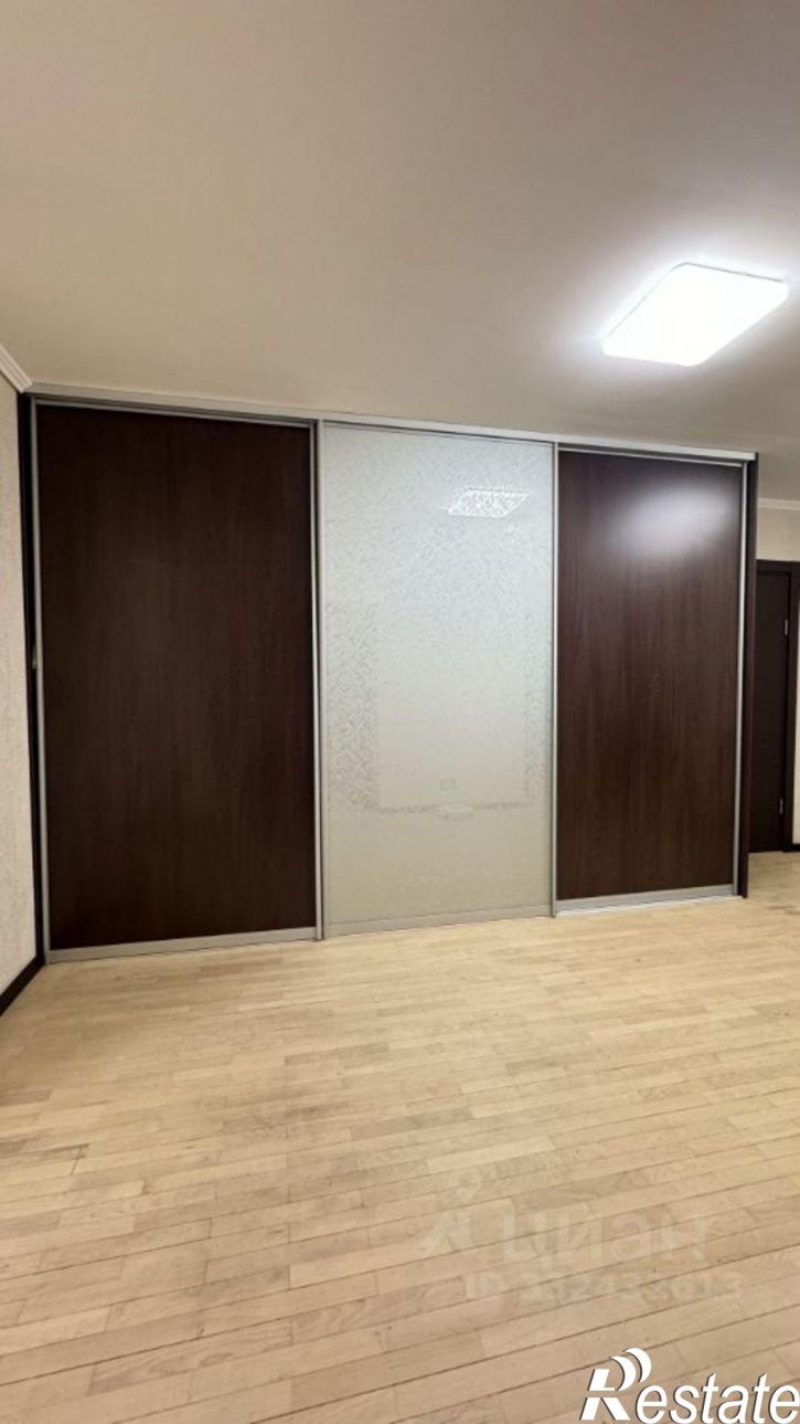 3-комн квартира ул Шумакова, 16,  д. 16