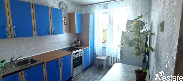 2-комн квартира Лазурная улица, 36,  д. 36