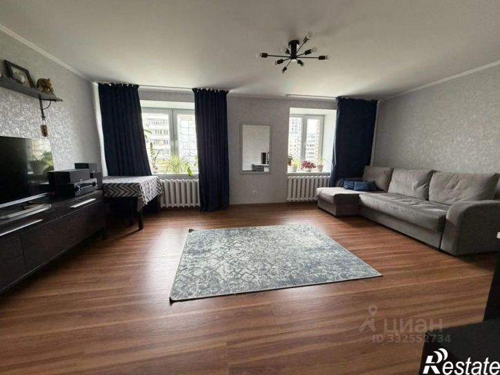 4-комн квартира улица Папанинцев, 121А,  д. 121А
