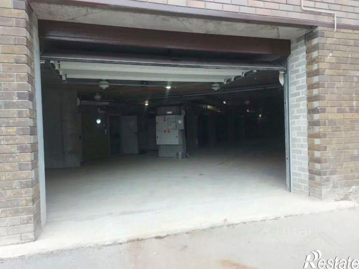 Гараж/парковка улица Папанинцев, 145,  д. 145
