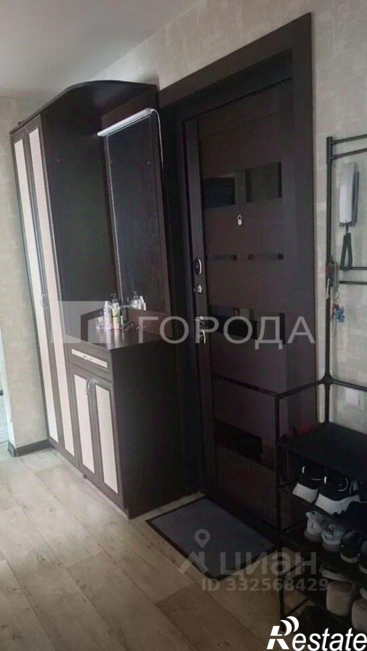2-комн квартира улица Веры Кащеевой, 8,  д. 8