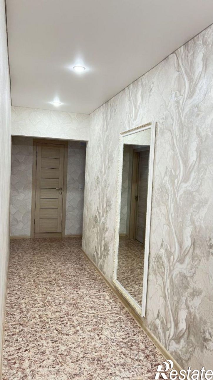3-комн квартира улица Попова, 154,  д. 154