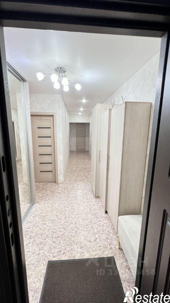 3-комн квартира улица Попова, 154,  д. 154