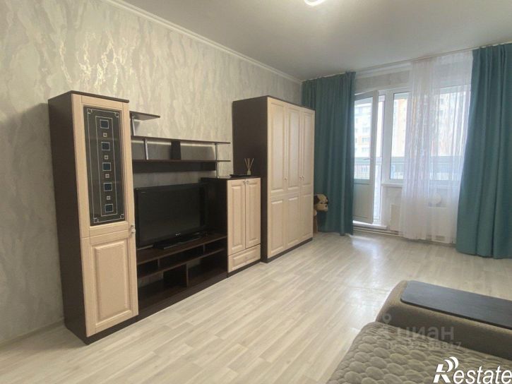 2-комн квартира улица Сергея Ускова, 25,  д. 25