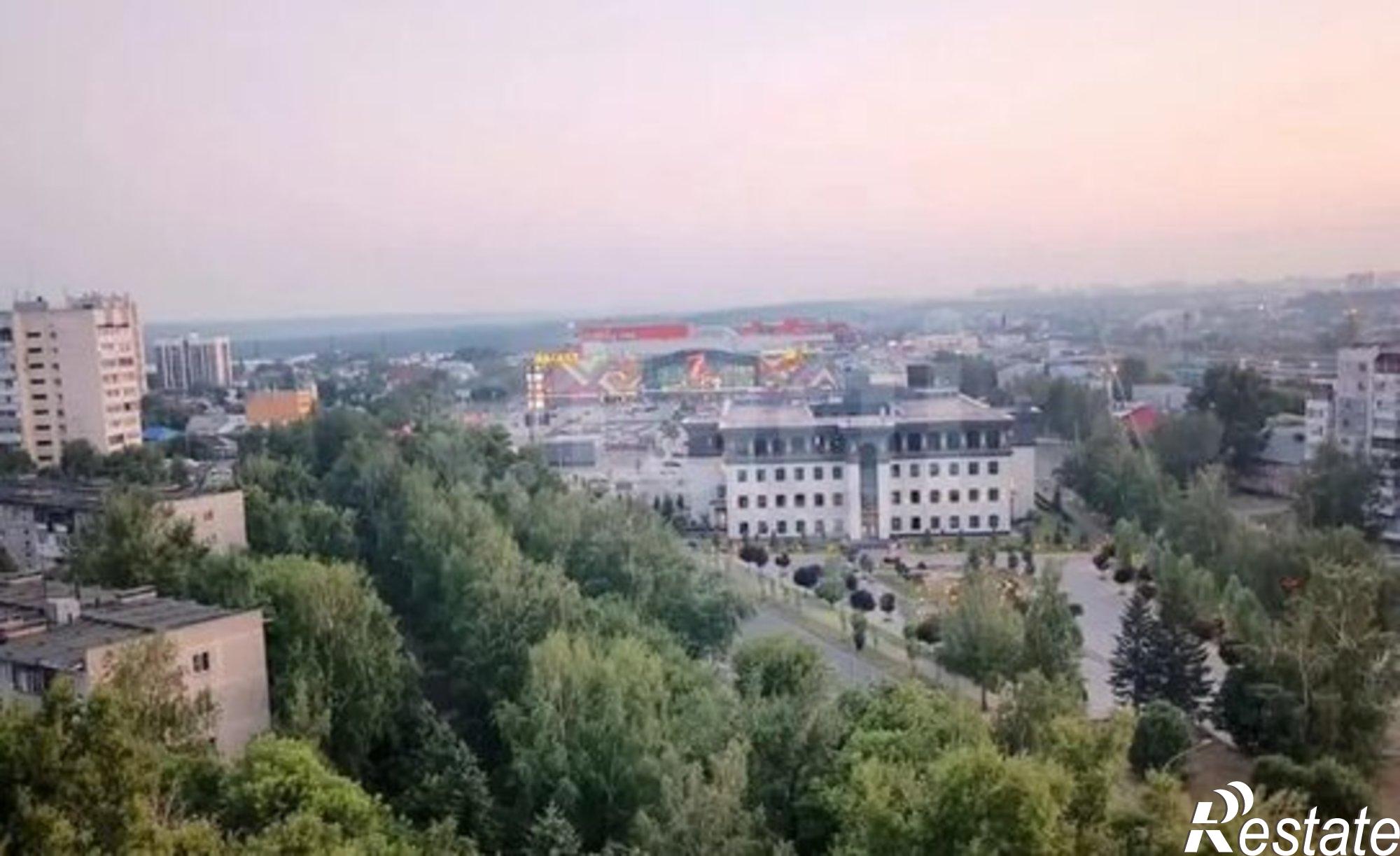 Купить квартиру за 12 200 000 рублей на пр-кт Строителей, 33