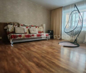 3-комн, 73кв м, этаж 1/10 ул Сергея Семенова, 19