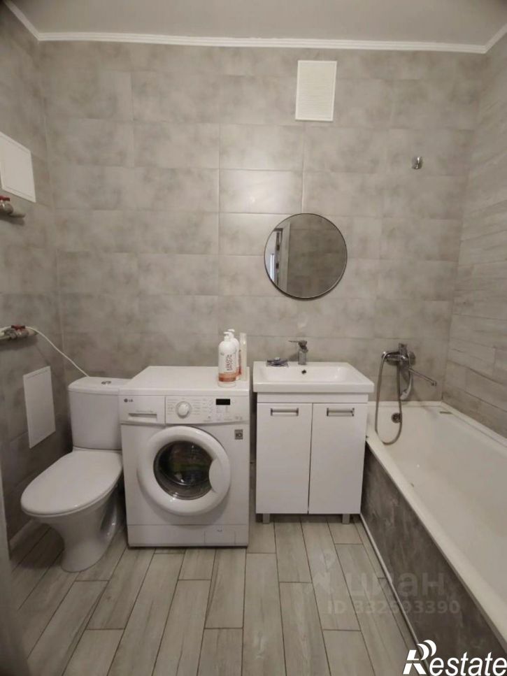 2-комн квартира улица Попова, 150,  д. 150