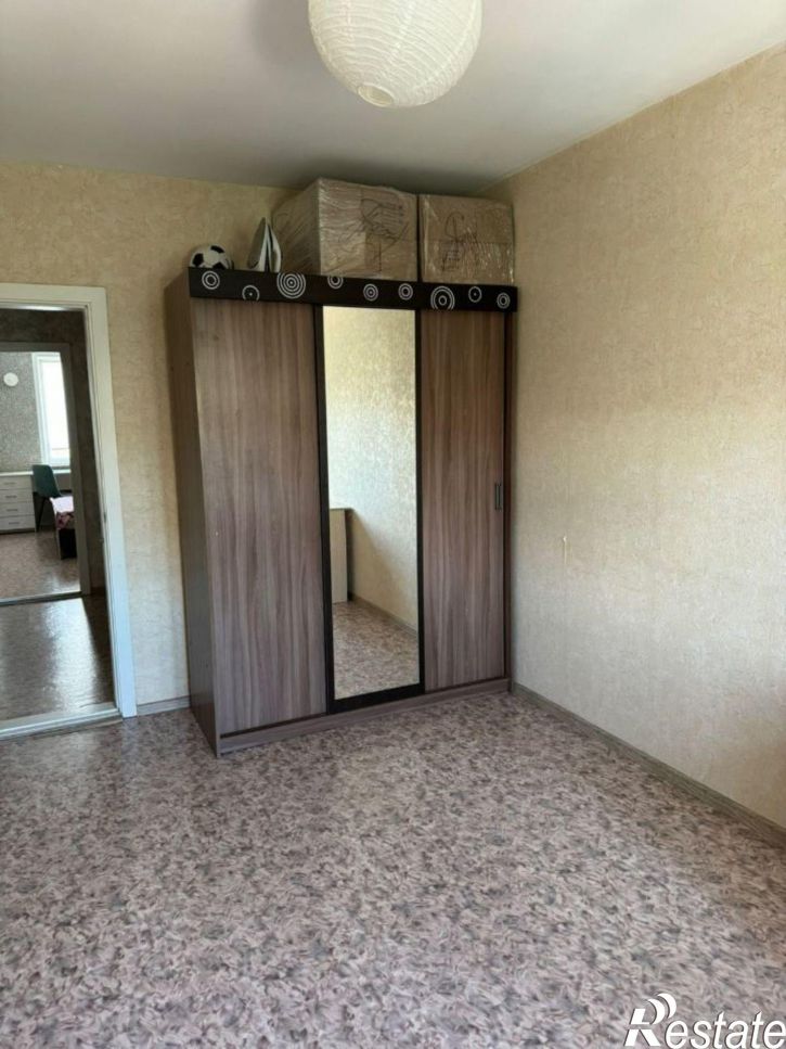 3-комн квартира Лазурная улица, 52,  д. 52